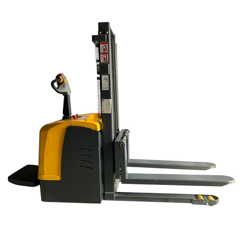 堆高車電動批發(fā)廠家檢修電動堆高車的方法