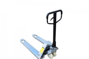 倉儲叉車廠家電動叉車特點(diǎn)及工作環(huán)境