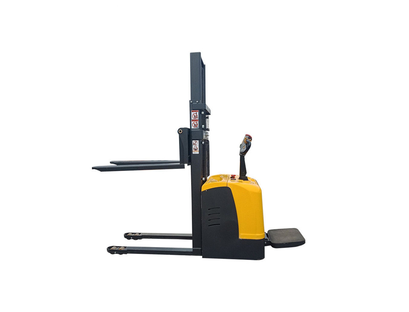 倉儲叉車廠家說說電動叉車清潔有哪些誤區