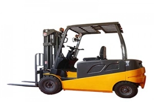 電動倉儲叉車的發展及使用范圍是什么?