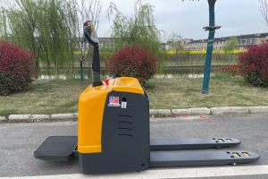 如何清洗電動搬運(yùn)車的液壓系統(tǒng)？