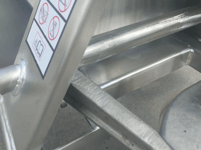 新牛頓不銹鋼搬運(yùn)車細(xì)節(jié)