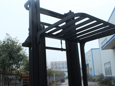 電動三向堆垛揀選車細節