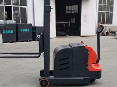 無支腿步行式平衡重堆高車 場景全覆蓋！