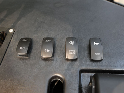 定制三向堆垛車價格