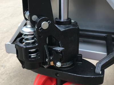 搬運(yùn)車(chē)油缸